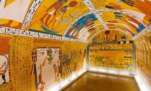 Blick in die Grabkammer des Sennedjem im Museum für Kommunikation Nürnberg