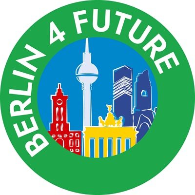 Klima-Quiz und gute Gespräche | Berlin4Future zu Gast in der KLIMA_X-Ausstellung